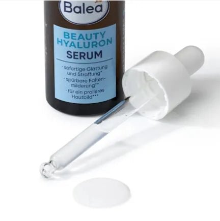  Application sérum acide hyaluronique visage 𝓜𝓪𝓭𝓪𝓶𝓮 𝓜